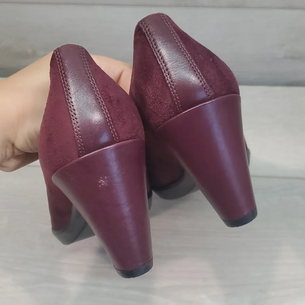 NEW Ecco Womens Suede Danish Design Heels shoes sz 38 US 7-7.5